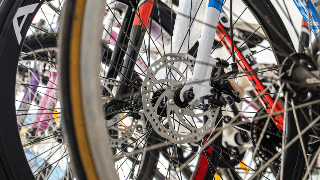 Essential Gear Every New Cyclist Needs Safety, Comfort, and Efficiency Tips